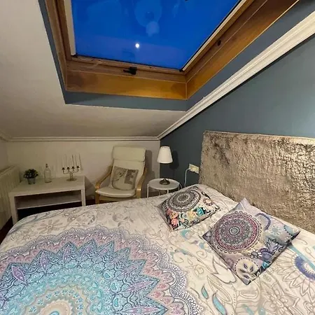 La Casa De La Luna Ávila