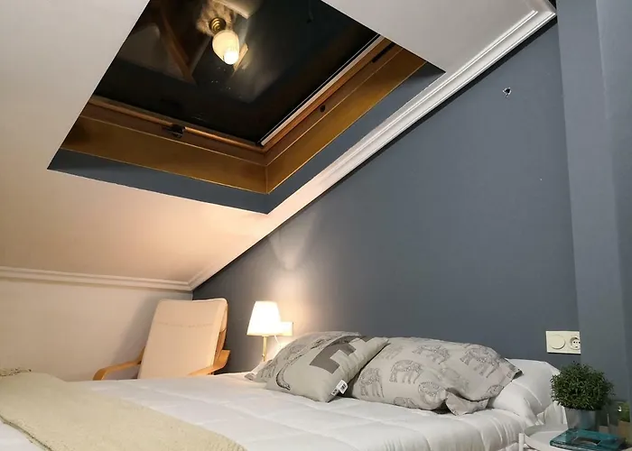 La Casa De La Luna * Avila